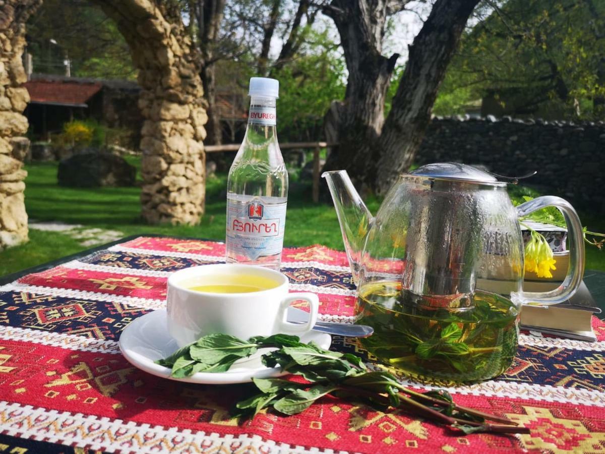 Eco Garden Hotel Dilidzjan Buitenkant foto